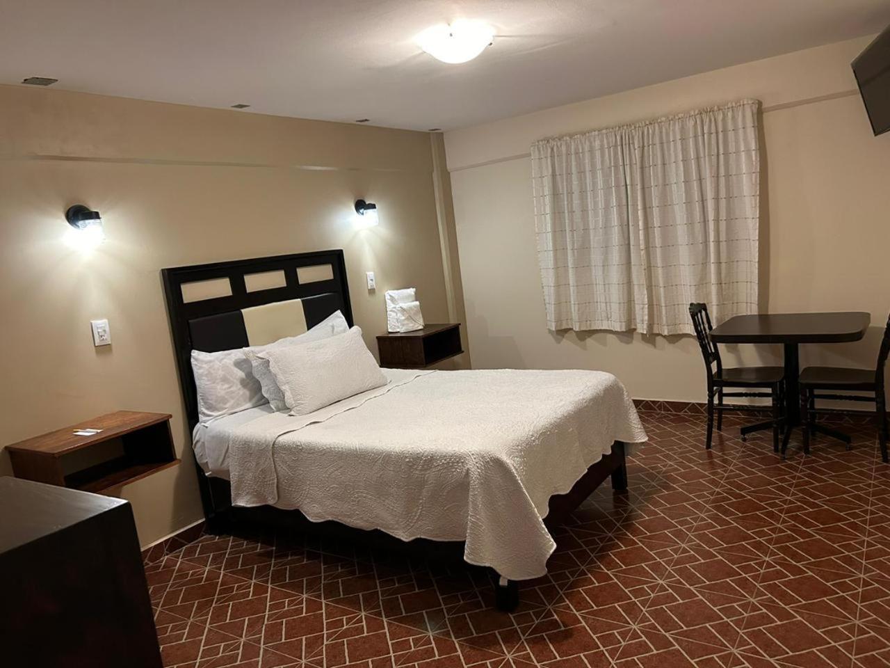 Hotel Gold El Oro de Hidalgo Zewnętrze zdjęcie